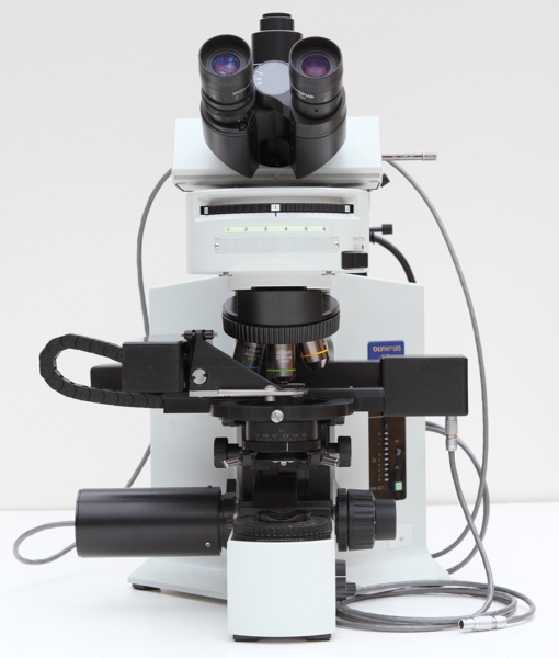 System Assembly with Stage, Focus Drive, and Filter Wheel with Integrated Controller